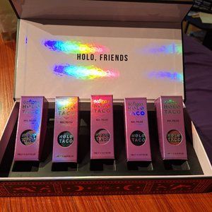 Holo Taco X Safiya Collection Box Set